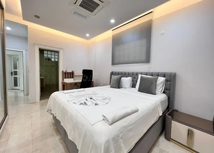 Luxury 7-bed With Pool And Jacuzzi Fethiye * Oludeniz