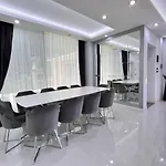 Villa Luxury 7-bed With Pool And Jacuzzi Fethiye *