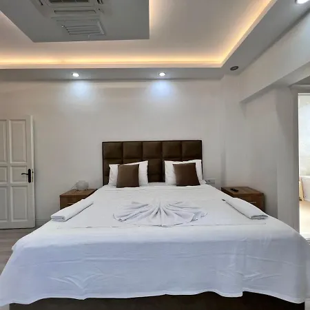Luxury 7-Bed Villa With Pool And Jacuzzi Fethiye Villa