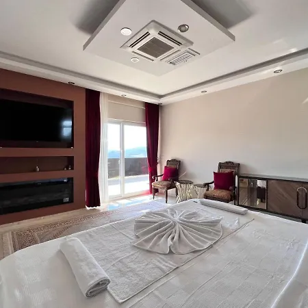 Luxury 7-Bed Villa With Pool And Jacuzzi Fethiye Villa