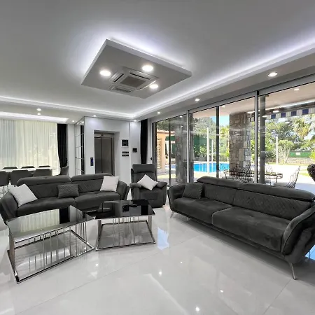 Luxury 7-Bed Villa With Pool And Jacuzzi Fethiye Villa *